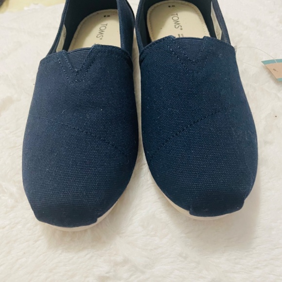 Toms Canvas Flats - Picture 6 of 16